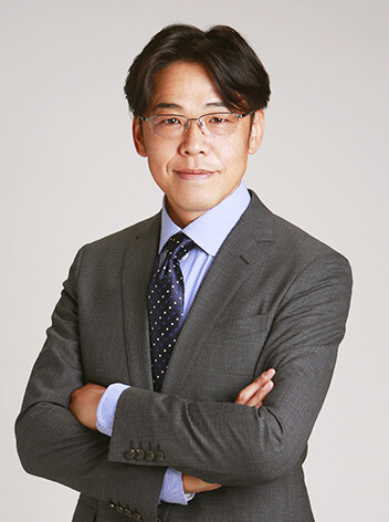 代表取締役：山口晃央
